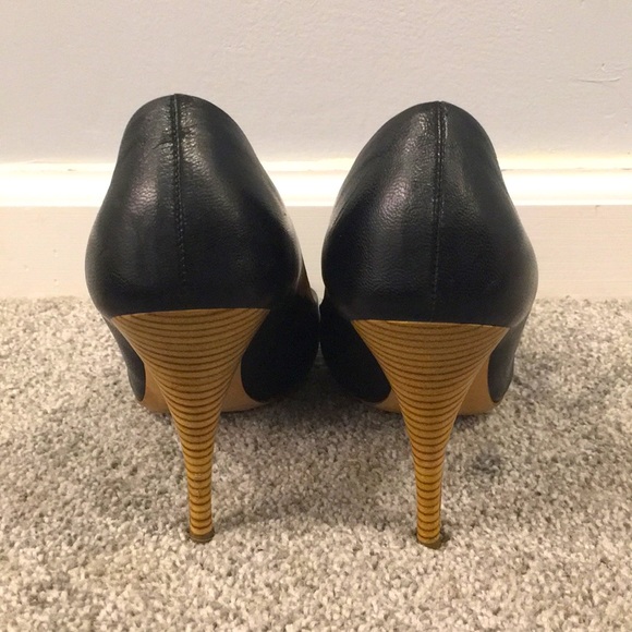 Guiseppe Zanotti Design black leather pumps - Picture 3 of 11